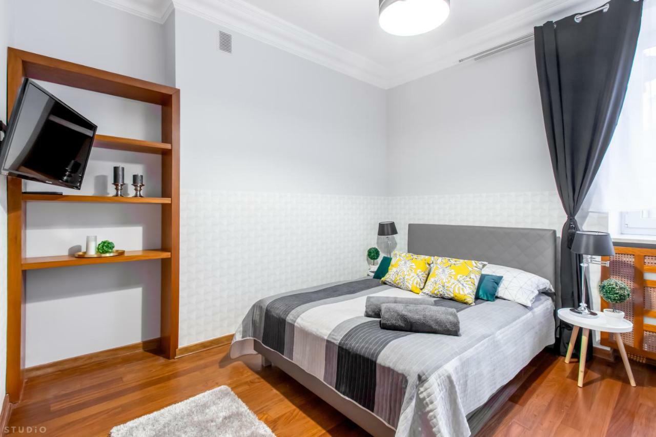 *clicktheflat* Wilcza 33 Street In The Center Pensjonat